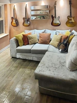 Conservatory- click for photo gallery